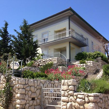 קמפור Apartments Car מראה חיצוני תמונה